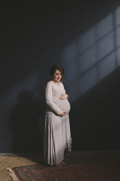 عکس بارداری با لباس
