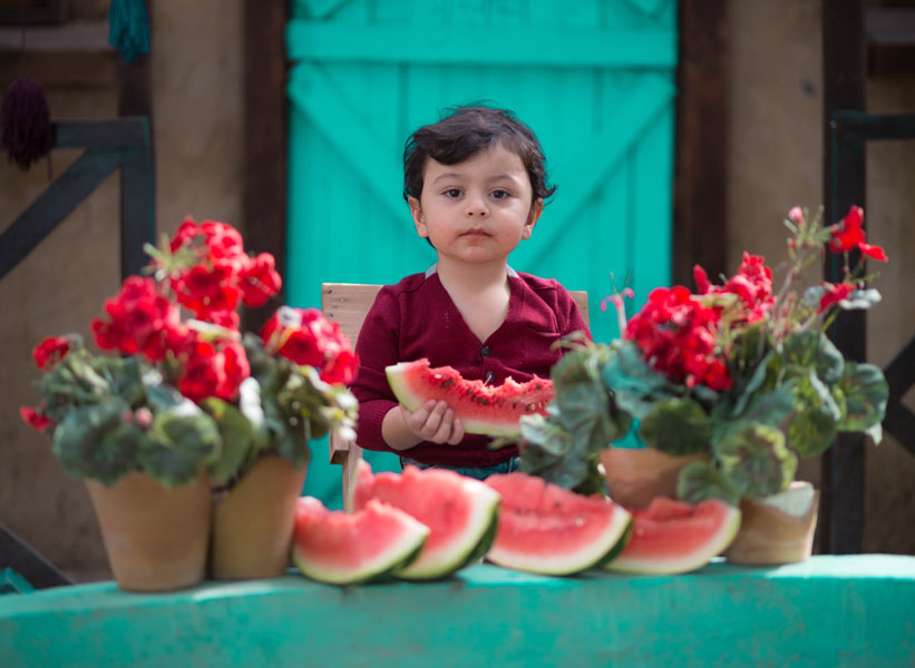 ۲ نکته برای عکاسی کودک در فضای باز